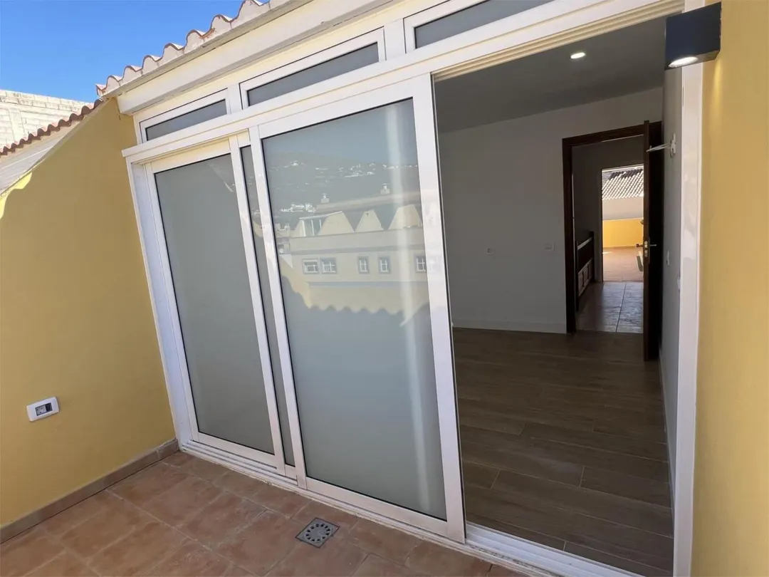 Piso en  Calle Llano Mora 11 - Foto 14