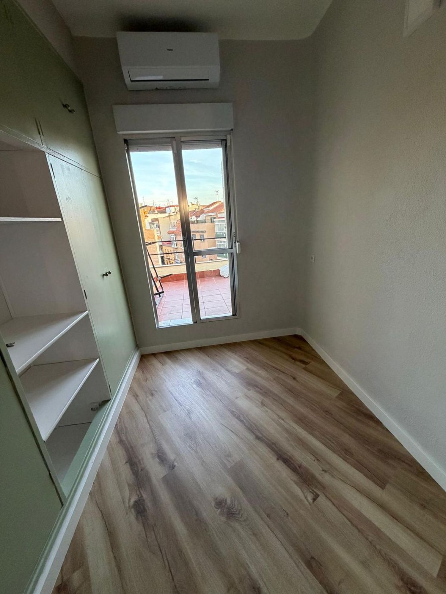 Ático en Barrio Numancia - Foto 7