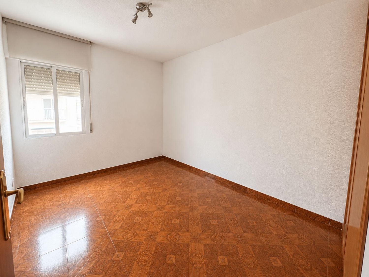 Piso en Portazgo - Foto 10