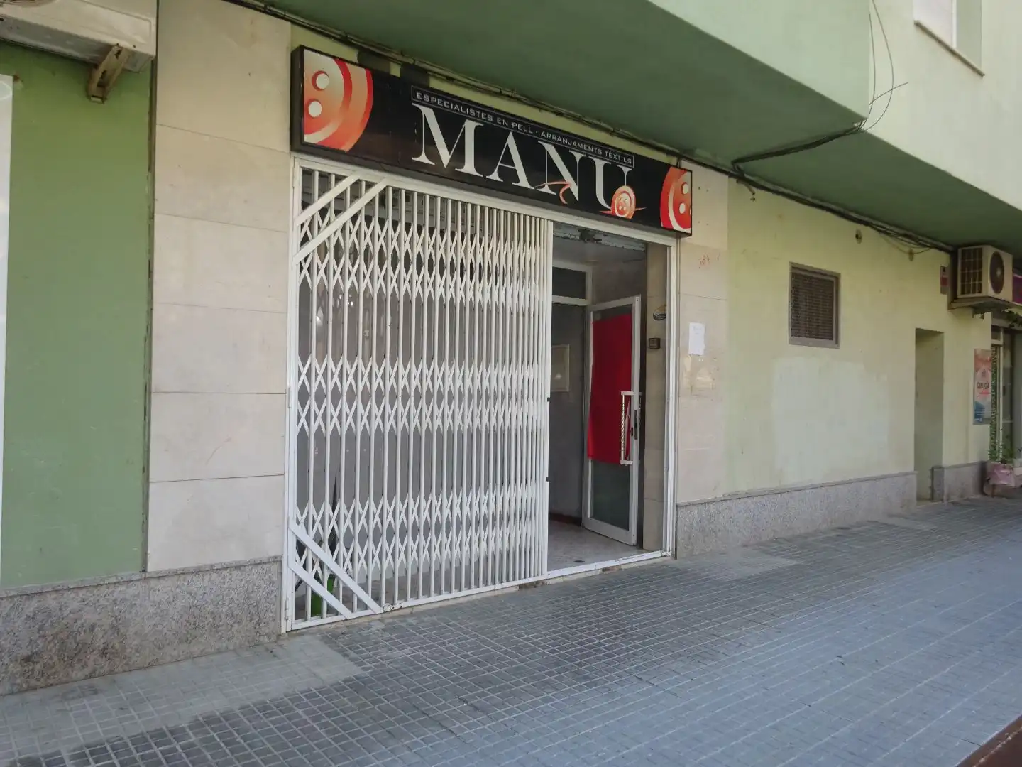 Local comercial en  Carrer de Josep Maria Folch i Torres 21 - Foto 7