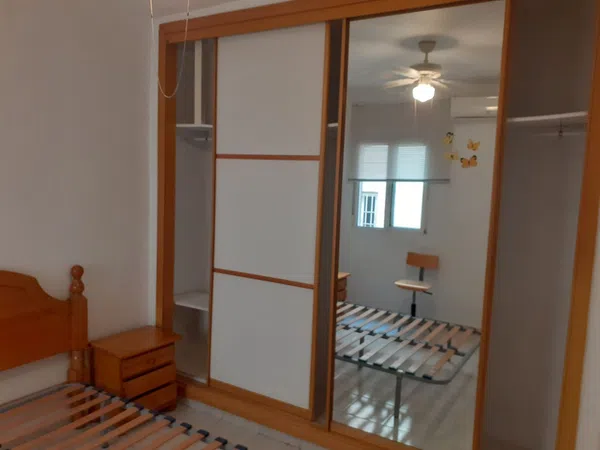 Piso en calle Poeta Vicente Medina, 8 - Foto 4