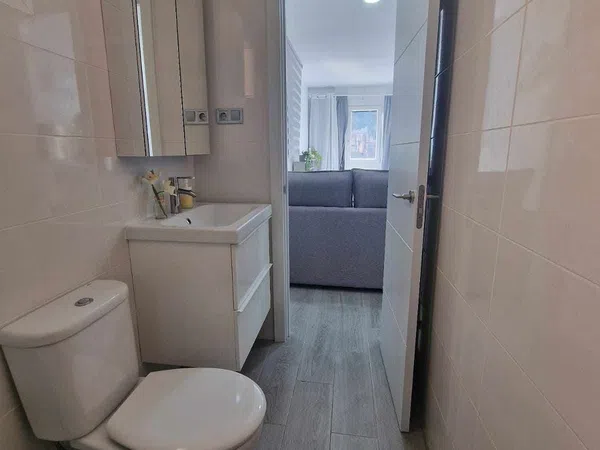 Estudio en Calle Pérez Escrich s/n - Foto 11