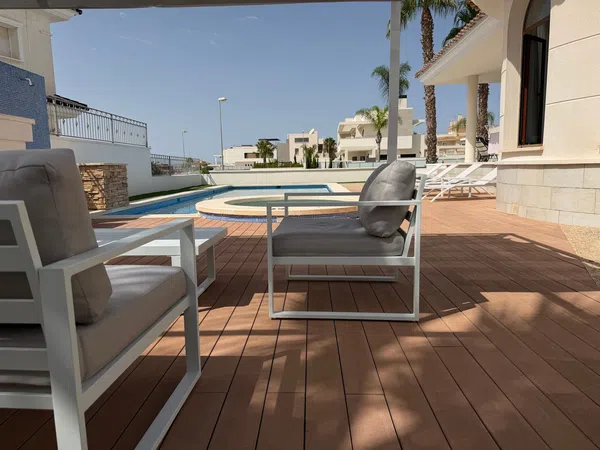Casa o chalet independiente en Avenida de los Regantes, 11, Pueblo Bravo - Foto 4