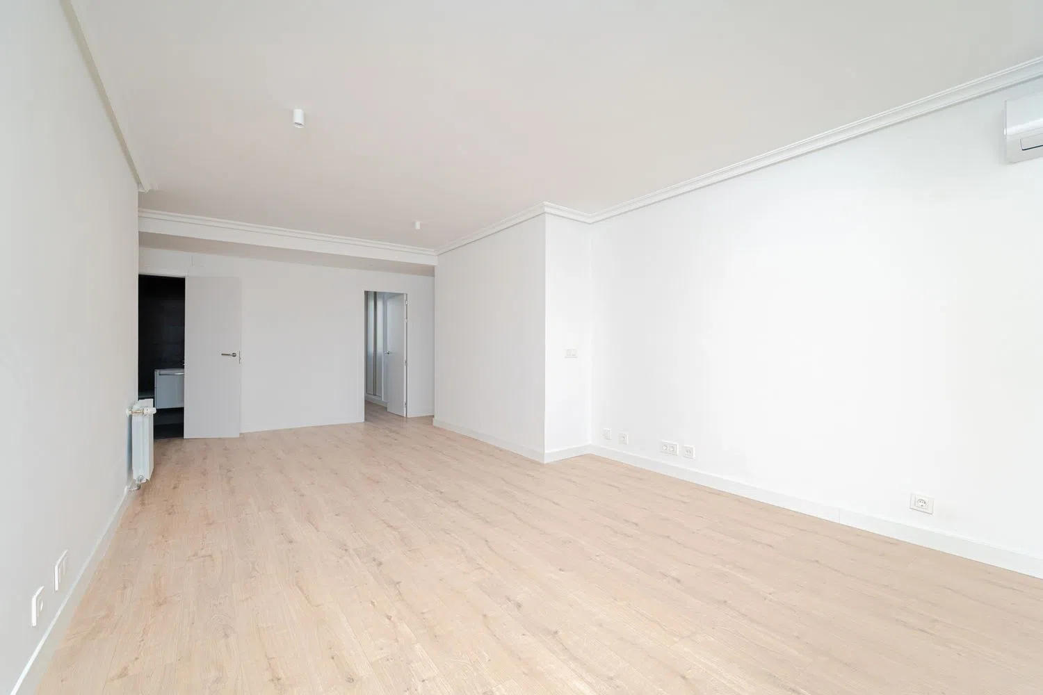 Piso en calle de la Condesa de Venadito - Foto 4