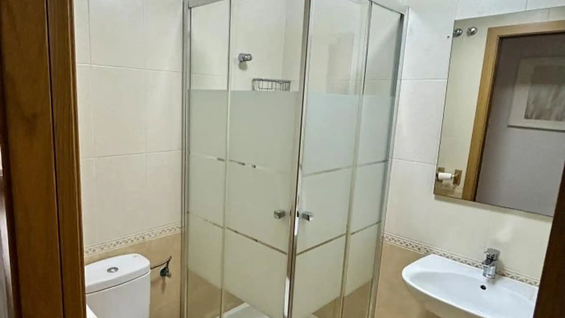 Piso en  Calle Castillo de Aledo 80 - Foto 6