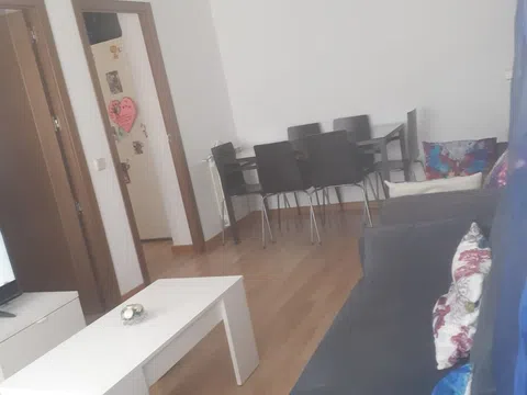 Piso en calle de Villalobos, 55