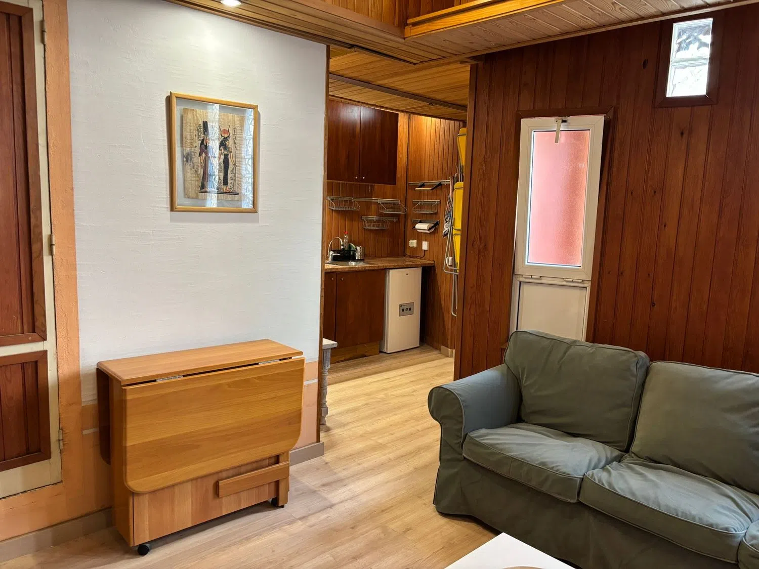Estudio en ronda del Guinardó, 146 - Foto 6