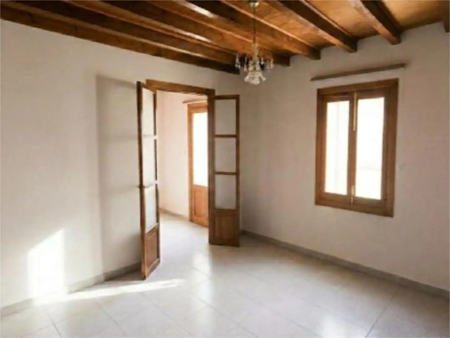 Casa adosada en  Carrer Llorenç Riber 21 - Foto 12