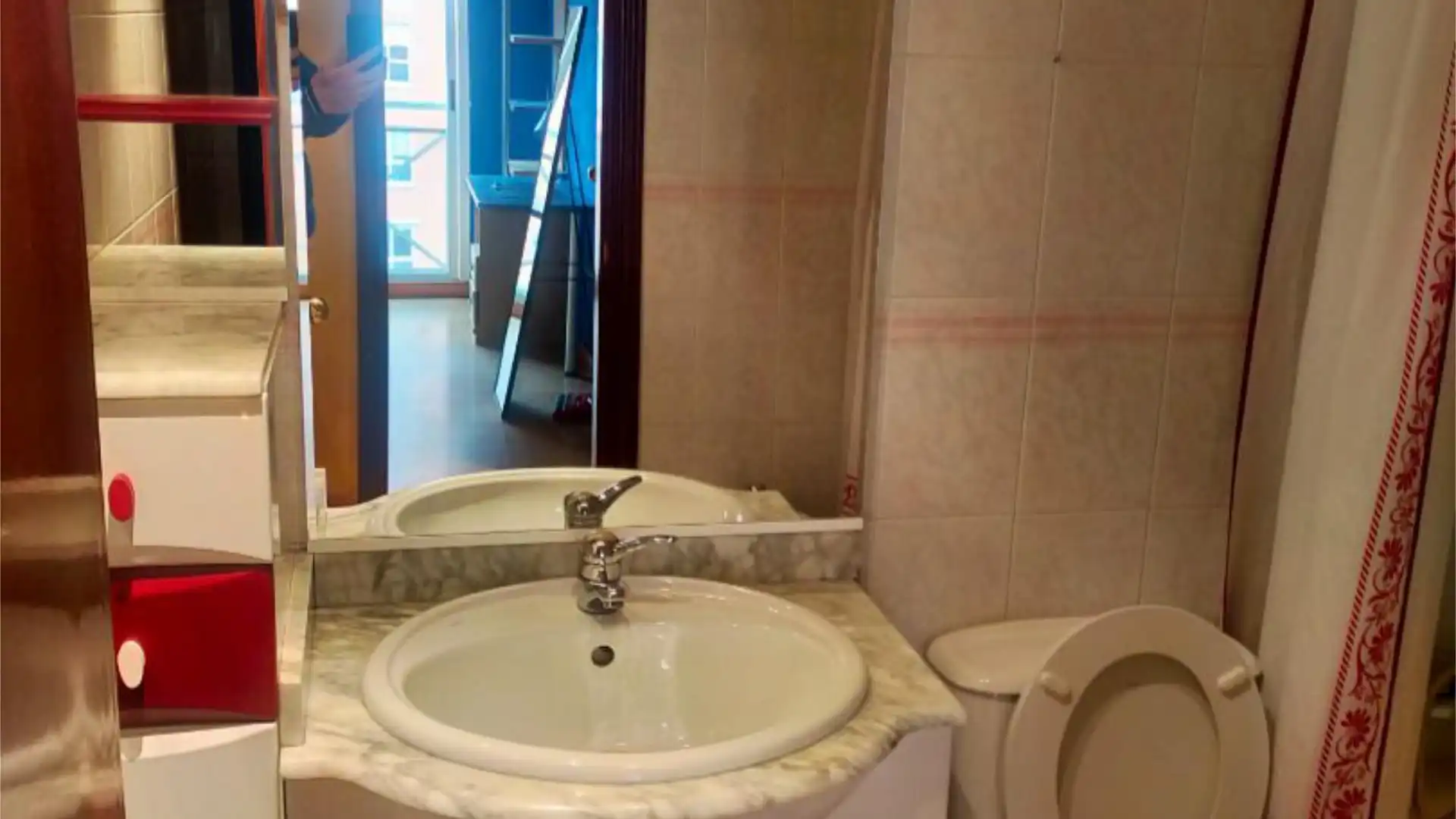 Piso en  Calle de las Trece Rosas 8 - Foto 33