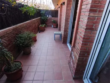 Piso en  Carrer de Domènec Oristrell 48 - Foto 23