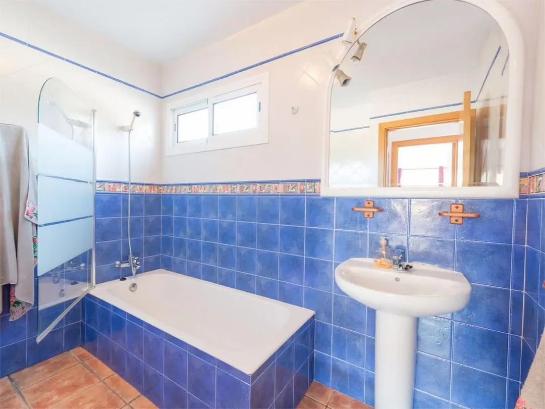 Casa adosada en  Camí d'Alcanada 8 - Foto 16