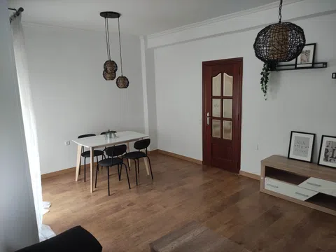 Piso en calle Velázquez, 5