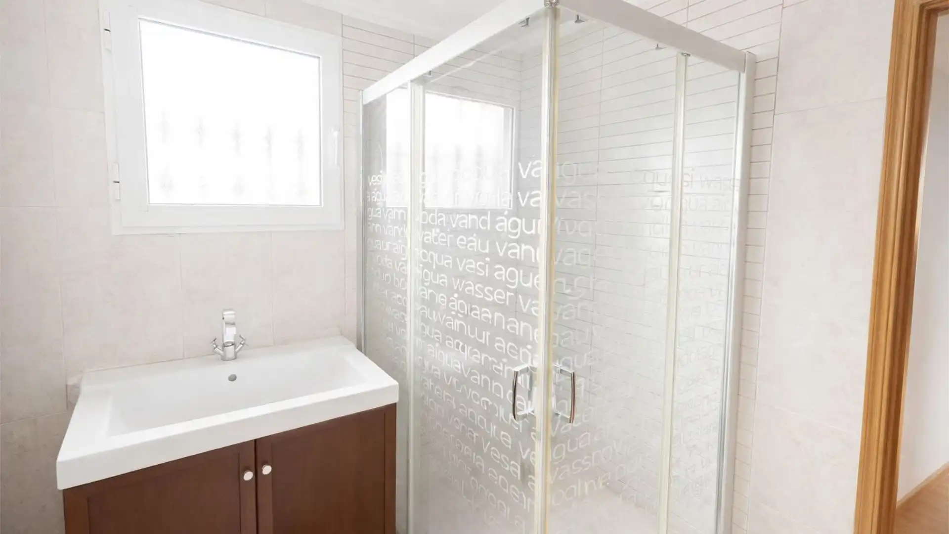 Casa adosada en  Calle la Loma 32 - Foto 9