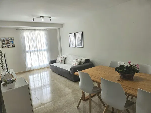 Piso en Calle Julio César, 51 - Foto 1