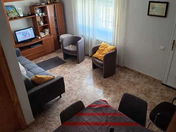Chalet adosado en Calle Castilla-la Mancha, 14 - Foto 3