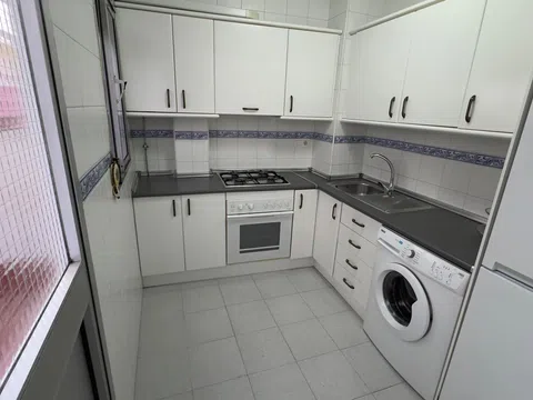 Piso en calle Alhondiga, 5