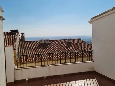 Casa adosada en  Calle Castillejos 16 - Foto 4