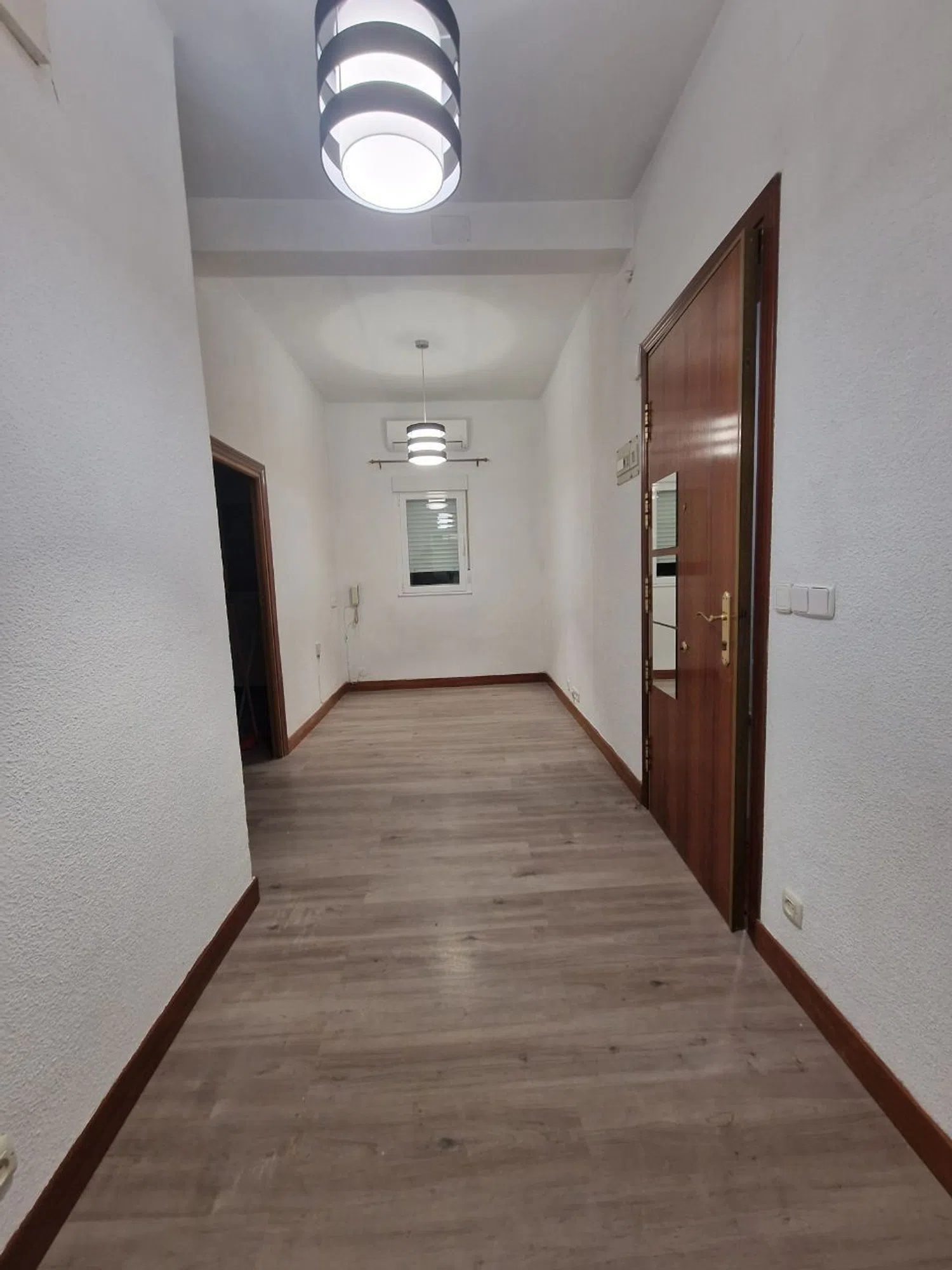 Piso en calle Antonio López, 15 - Foto 1