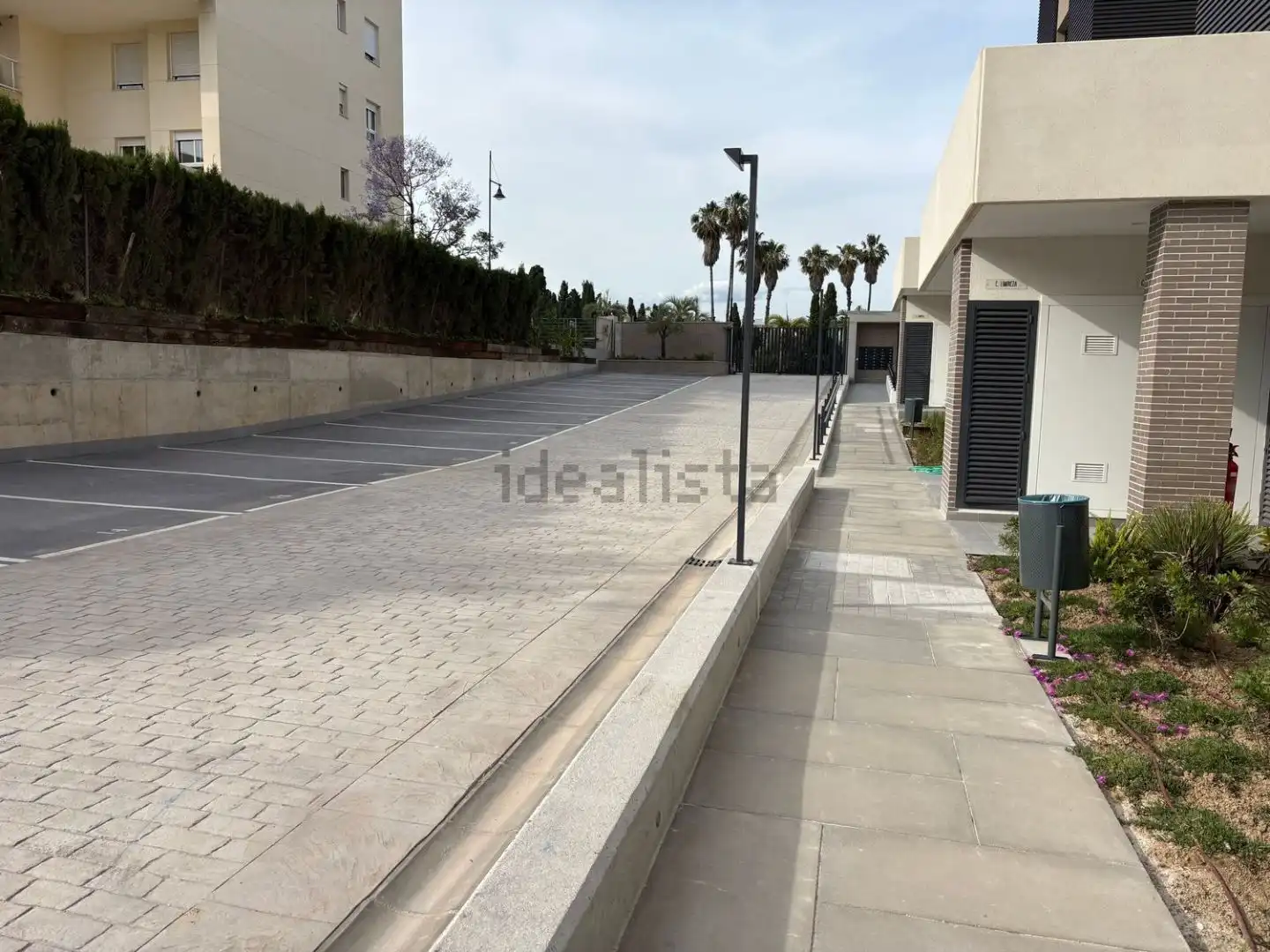 Piso en  Calle Ava Gardner 7 - Foto 23