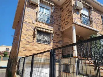 Chalet en  Calle Gregorio Marañón 8 - Foto 2