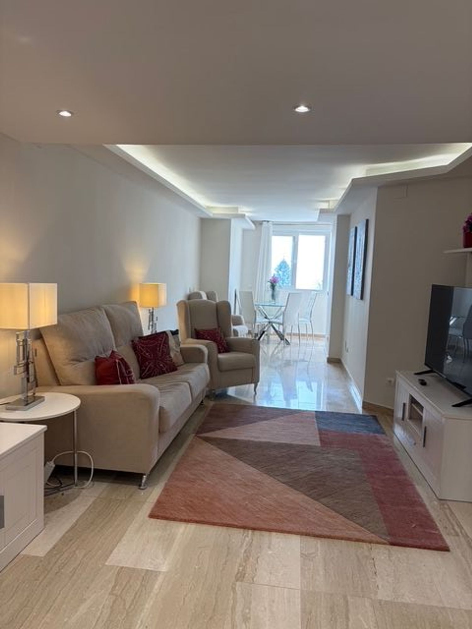 Piso en calle Rafaela Aparicio s/n Sn - Foto 5