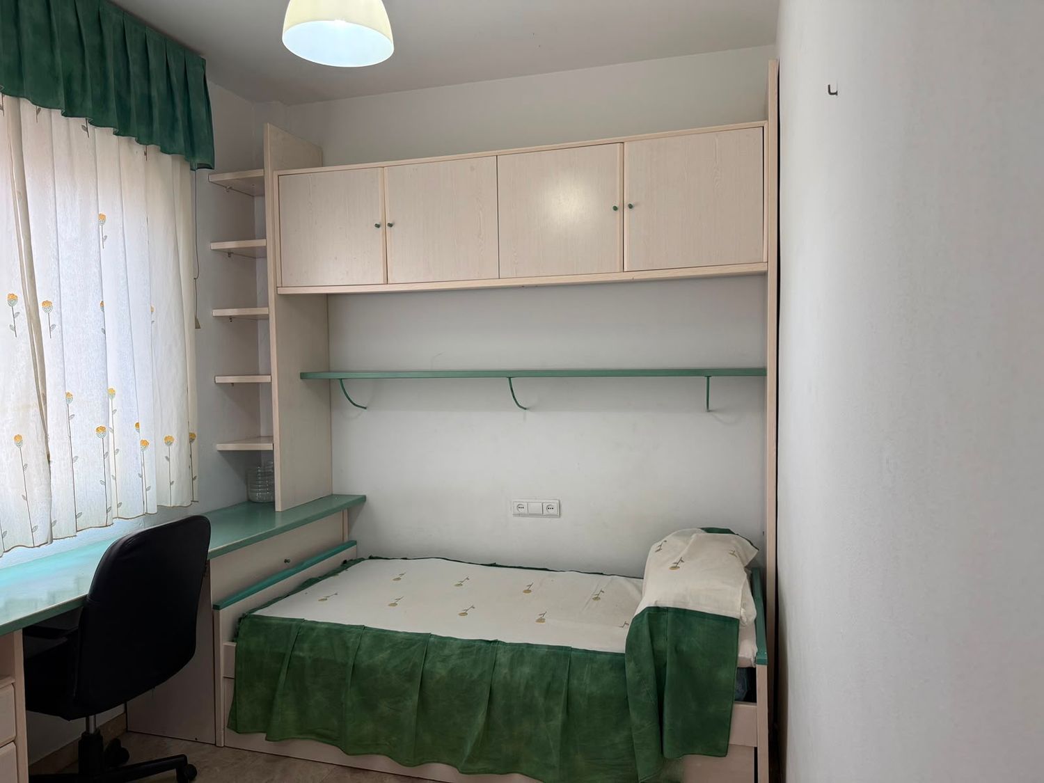 Chalet pareado en Calle Almacari, 10, Carretera Trassierra - Colonia de la Paz - Foto 18