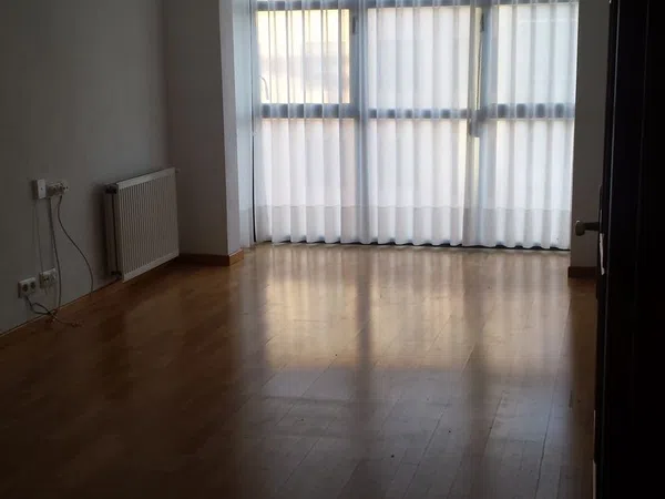 Piso en calle Gallegos, 19 a 25