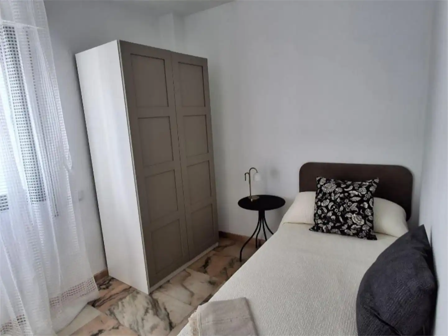 Piso en  Calle Santo Domingo 12 - Foto 11