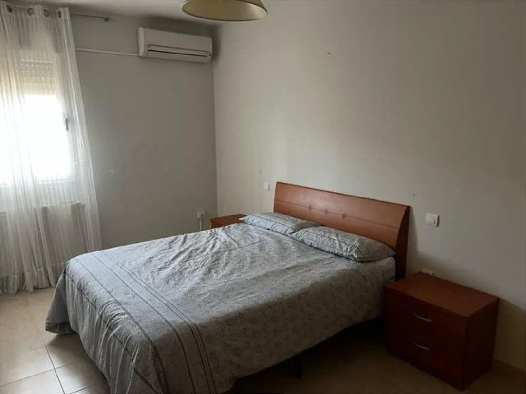 Piso en Residencial universidad - Foto 3
