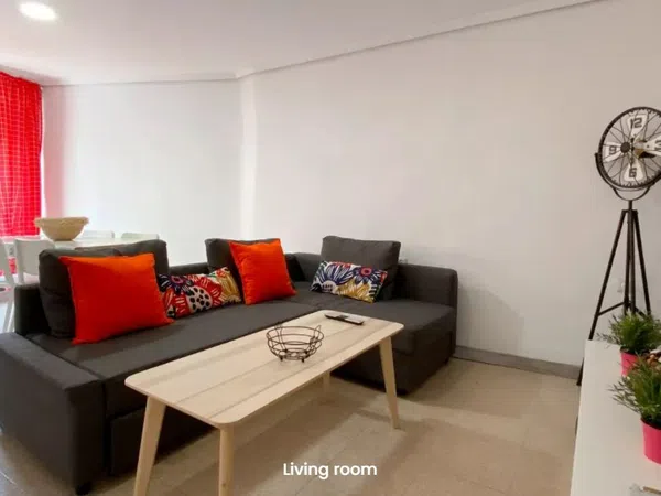 Casa independiente en calle d'Albocàsser, 4