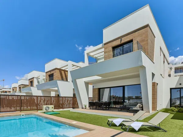 Casa o chalet independiente en Calle Berna, 2, Golf Bahía, Golf Bahía - Foto 1