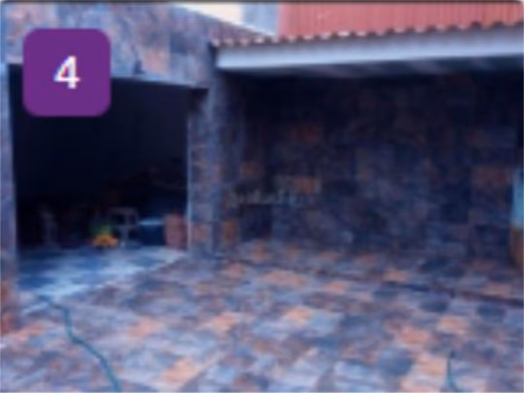 Casa adosada en  Carrer Viladomat 18 - Foto 8