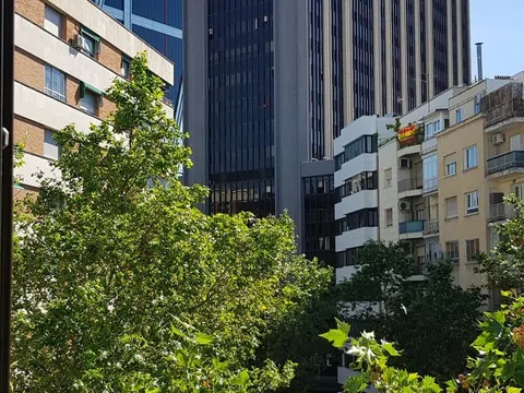 Estudio en calle del Conde de Serrallo, 1