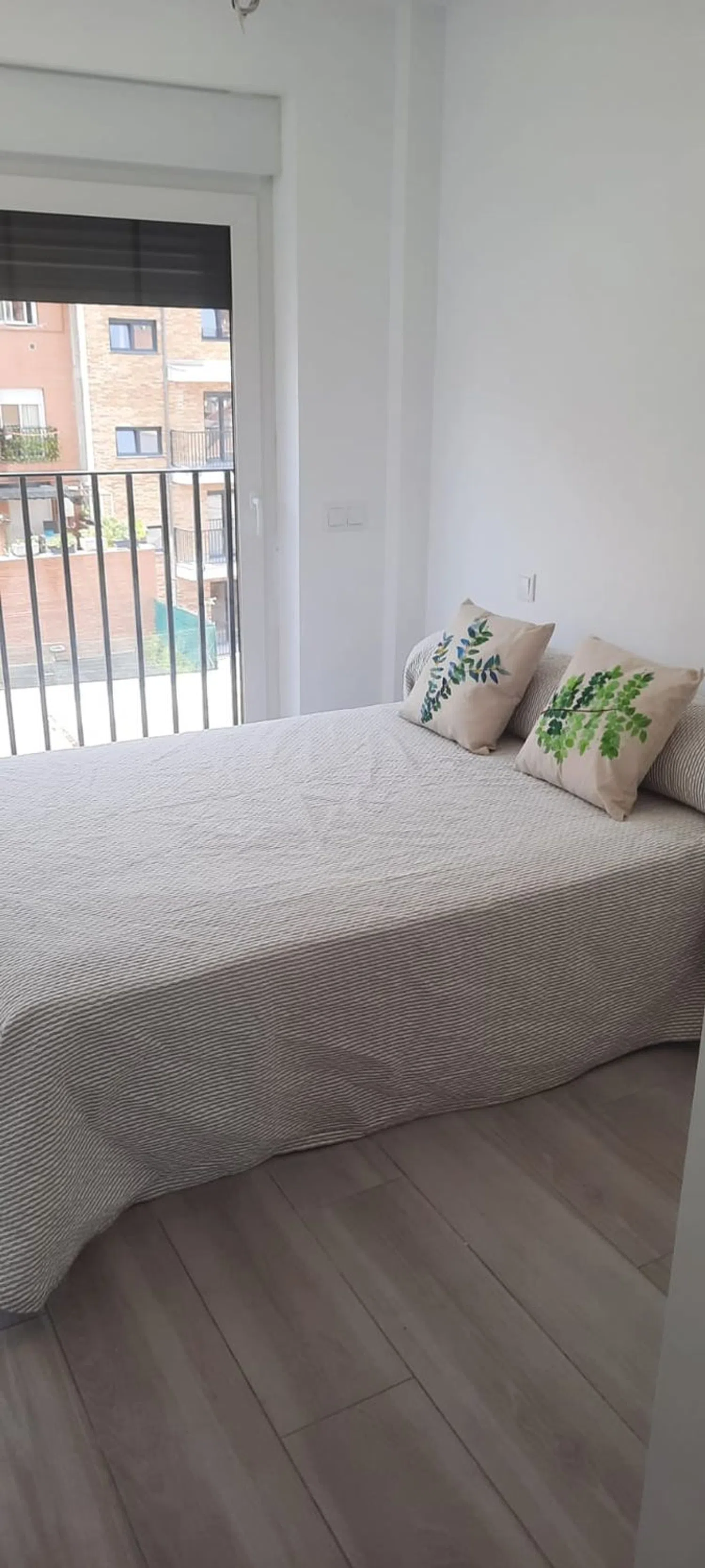 Piso en Barrio Valdeacederas - Foto 4