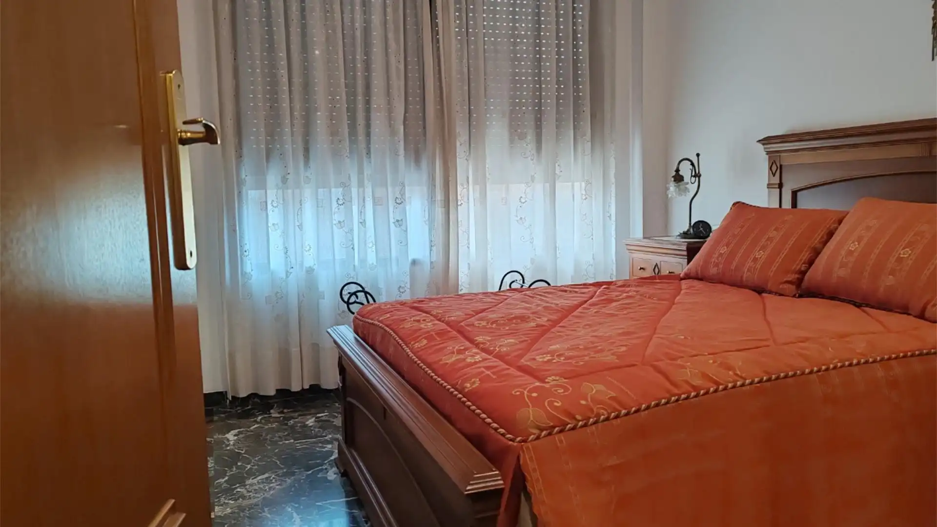 Piso en  Carrer de la Canal de Navarrés 9 - Foto 14