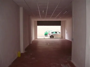 Local comercial en  Carrer del President Companys 8 - Foto 3
