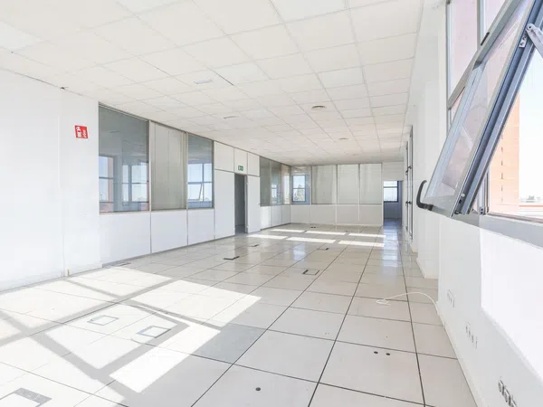 Oficina en Calle Luis Fuentes Bejarano, 60, Alcalde L. Uruñuela - Palacio de Congresos - Foto 14