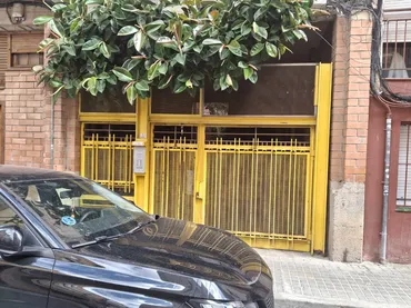 Local comercial en  Carrer Santiago Rusiñol 41 - Foto 12