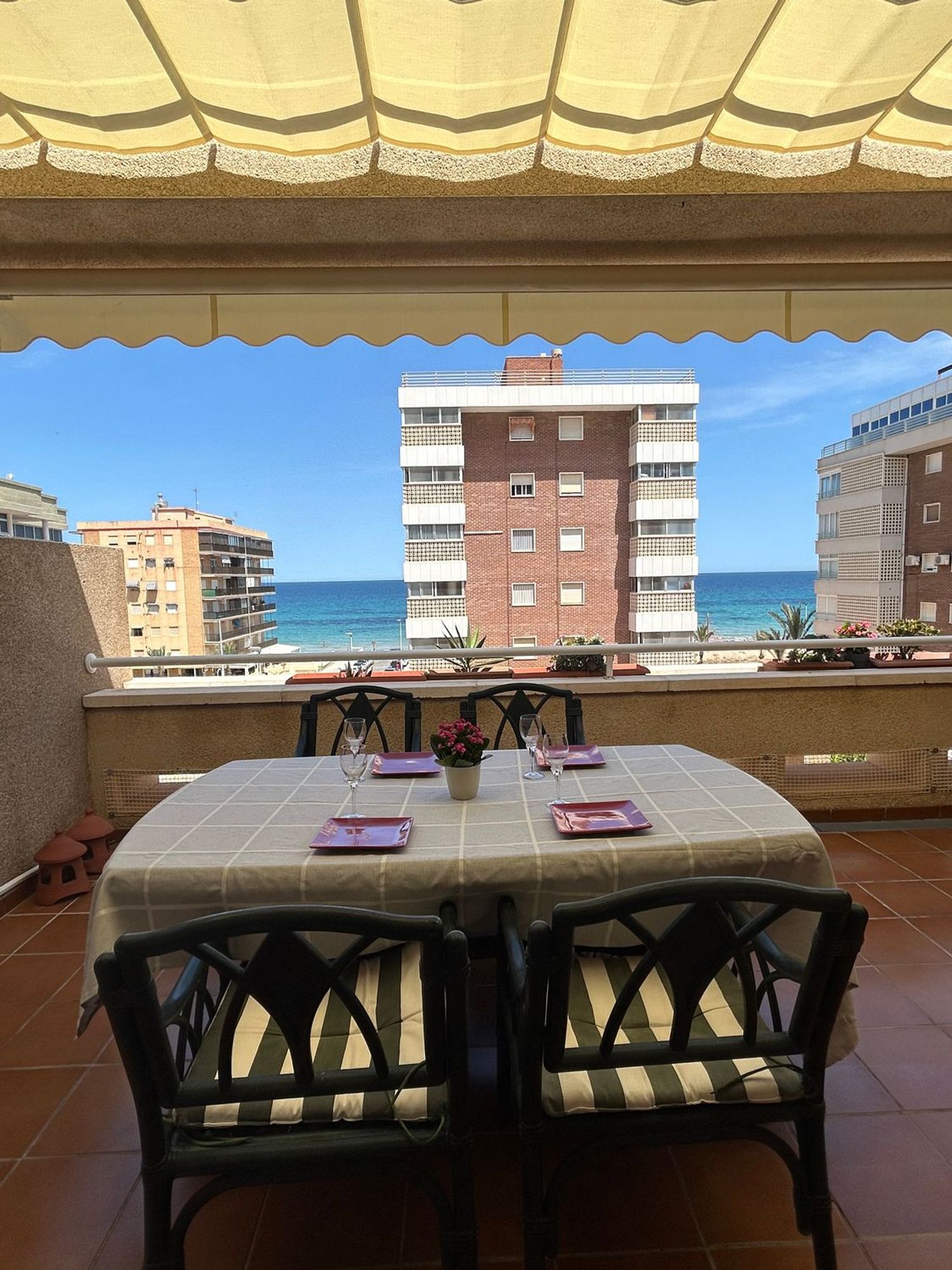Piso en Arenales del Sol - Foto 6