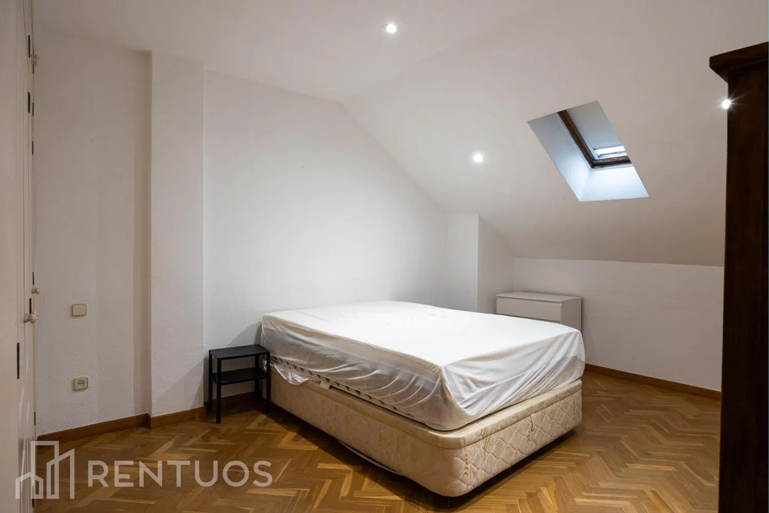 Piso en avenida de la Coruña - Foto 11