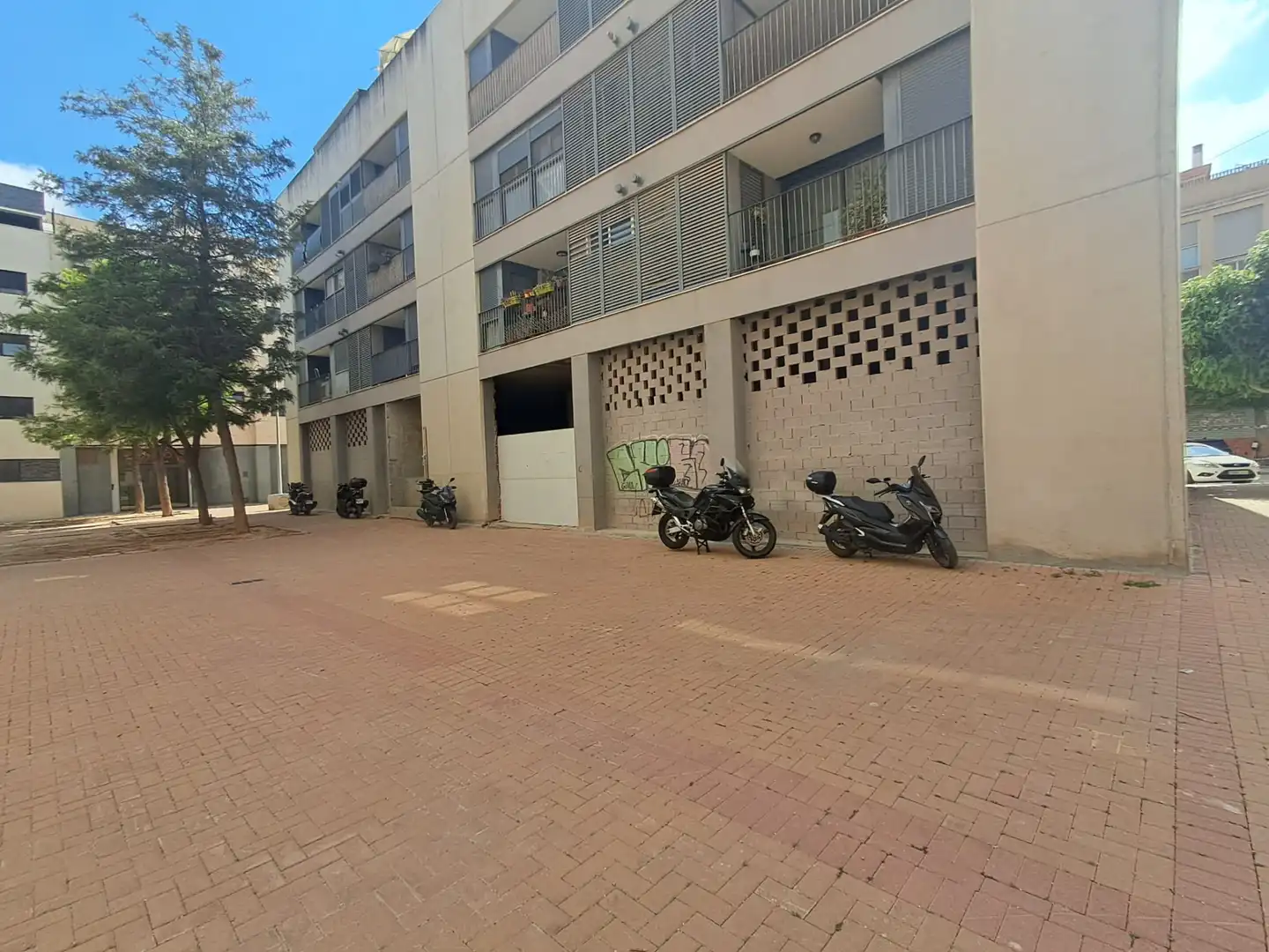 Local comercial en  Carrer Montcada - Foto 3