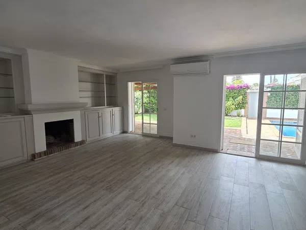 Chalet pareado en Calle Marqués de Ivanrey, 1, Las Lomas de Río Verde - Foto 16