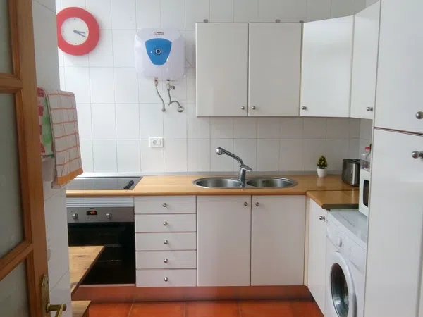 Piso en Barrio Schamann - Rehoyas - Foto 7