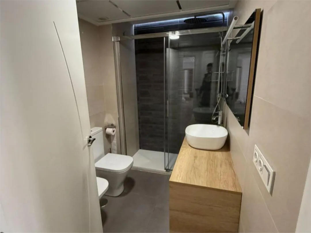 Piso en  Calle Pintor Almela Costa 6 - Foto 11