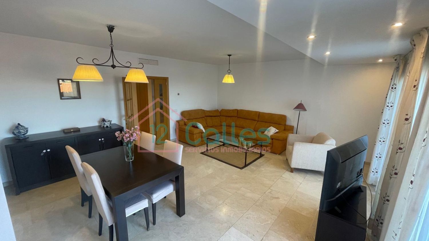 Chalet adosado en Calle Alhambra de Granada s/n, Nuevo Aranjuez-Ciudad de las Artes - Foto 11