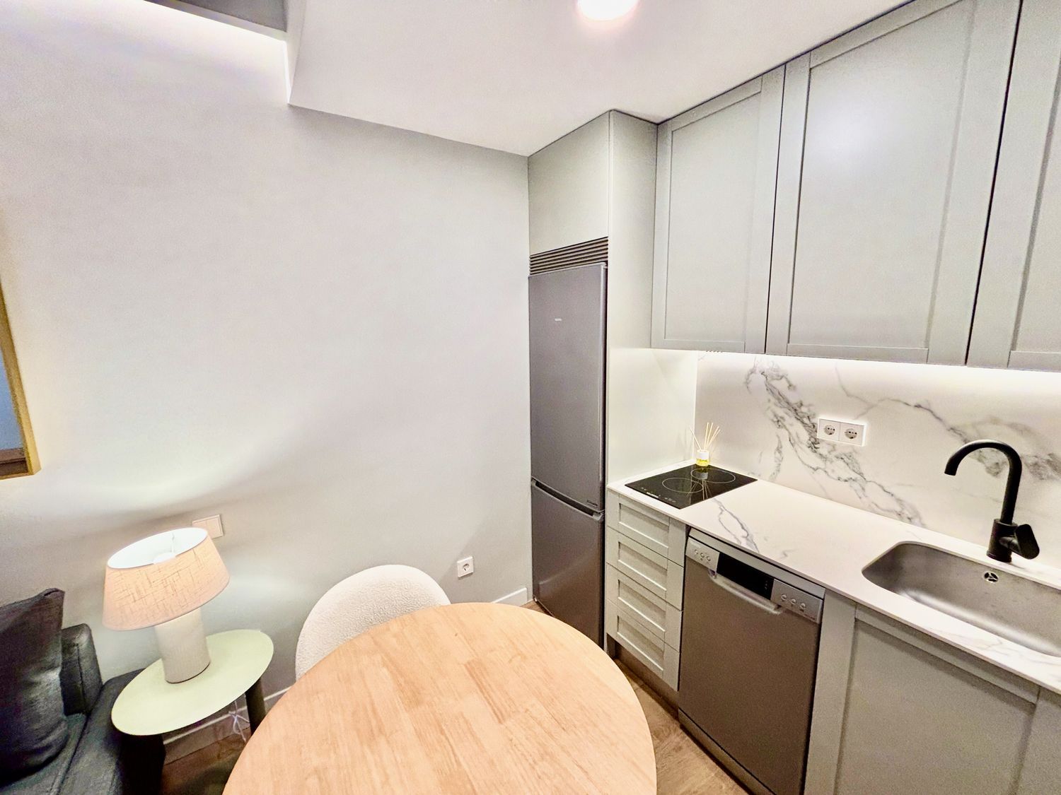 Piso en Barrio Fuente del Berro - Foto 8