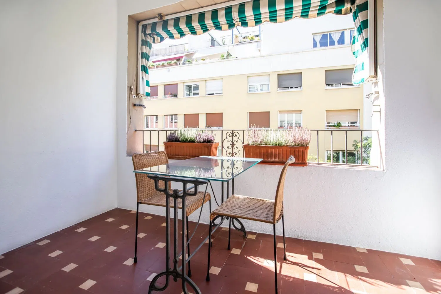 Piso en Barrio Sarrià - Foto 2