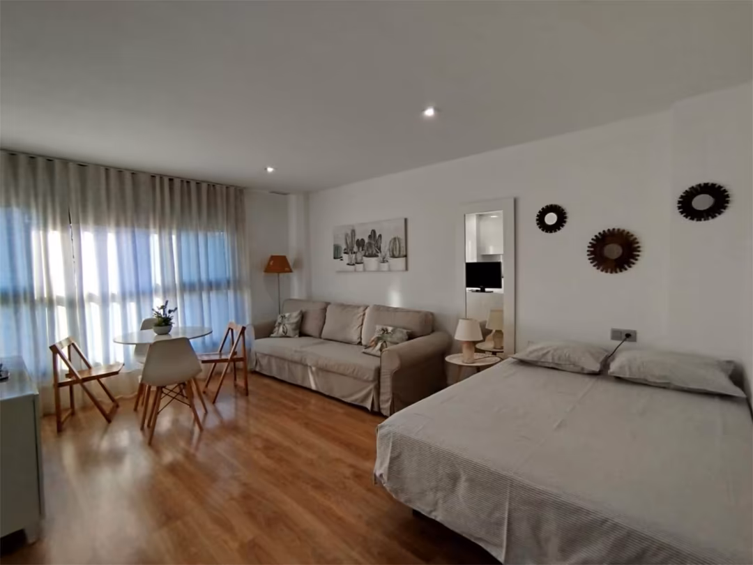 Estudio en  Calle Sol Poniente 8 - Foto 2