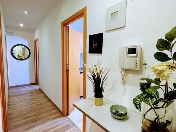 Estudio en calle de la Torre Nueva, 1