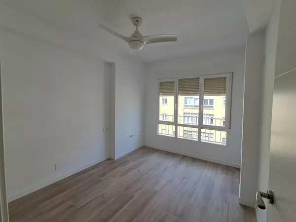 Piso en calle Armengual de la Mota, 34 - Foto 6